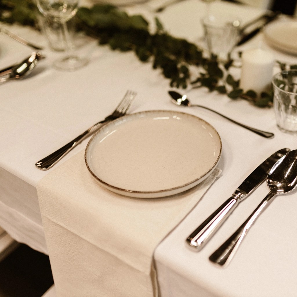 servet beige 21 diner boho bohemian wedding bruiloft styling tafel decoratie